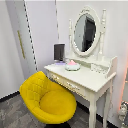 Zen Metrou Nicolae Grigorescu Apartment *